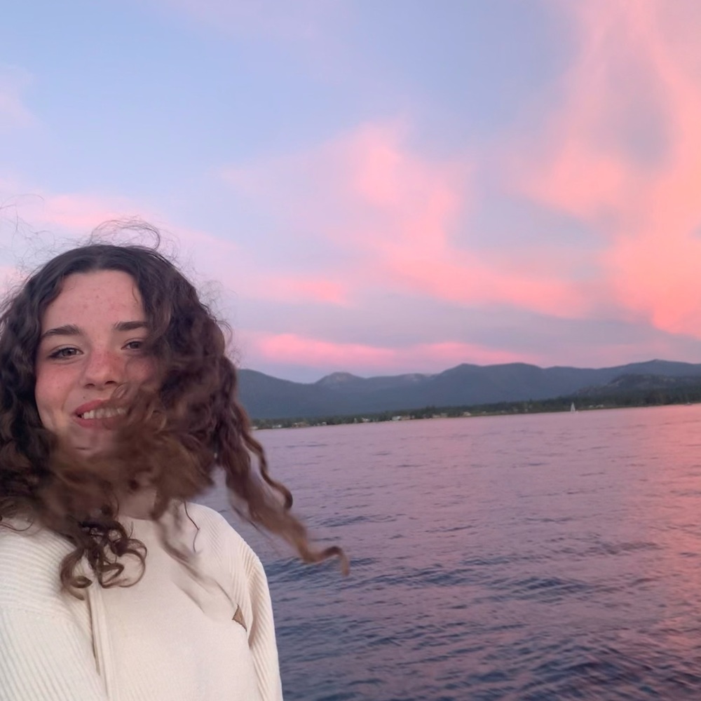 Meet your Posher, Genevieve